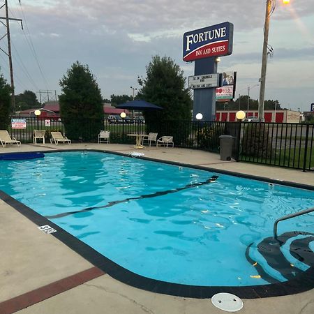Fortune Inn&Suites Newport Extérieur photo