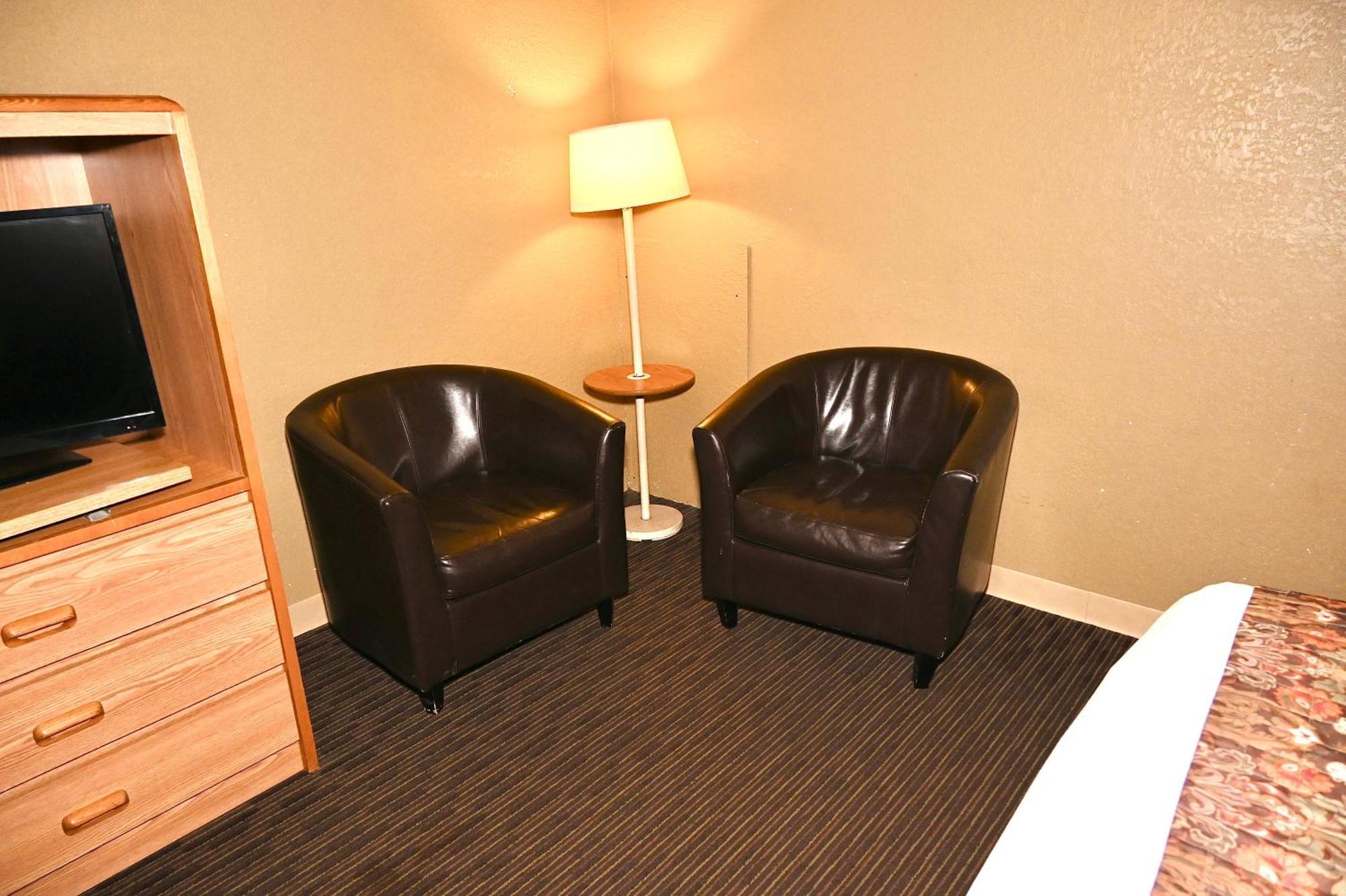 Fortune Inn&Suites Newport Extérieur photo